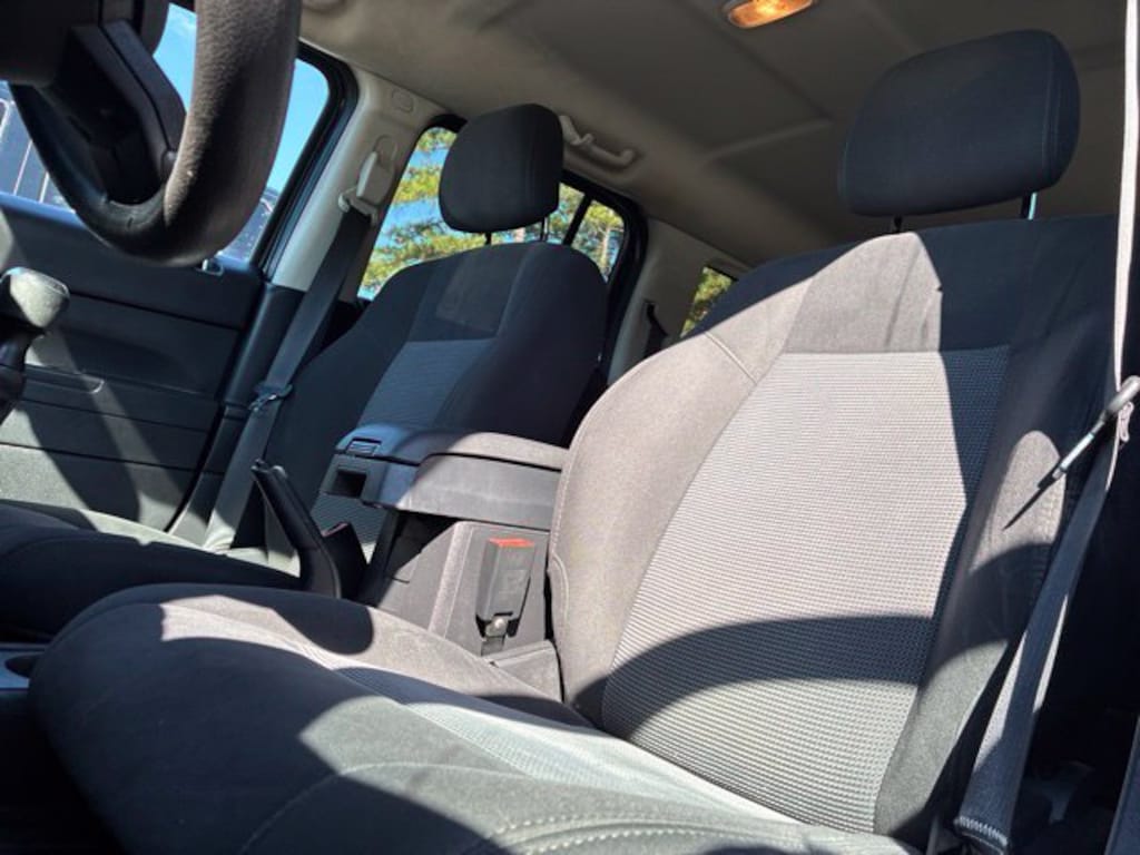 Used 2017 Jeep Patriot Sport 4x4 SUV