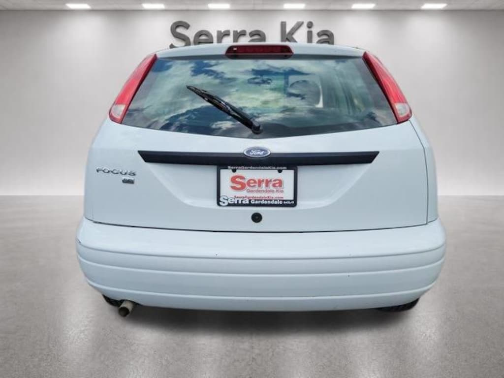Used 2007 Ford Focus SE Hatchback