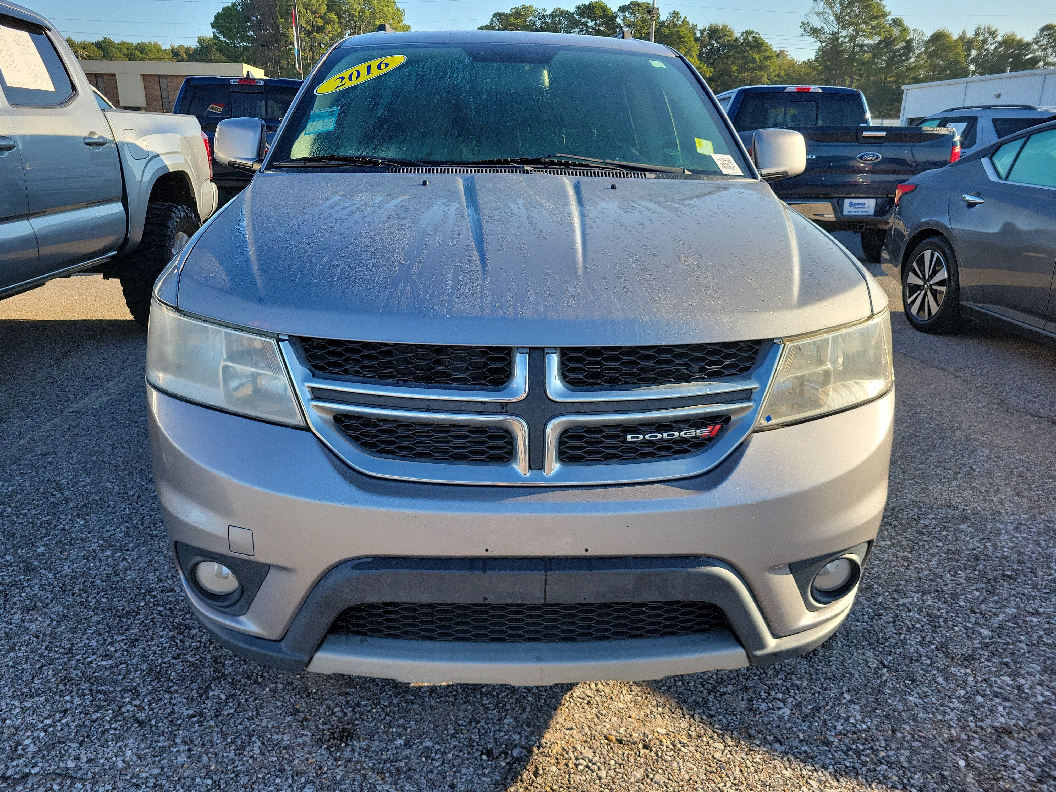 Used 2016 Dodge Journey SXT SUV