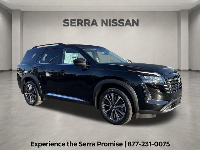 2026 Nissan Pathfinder Platinum SUV