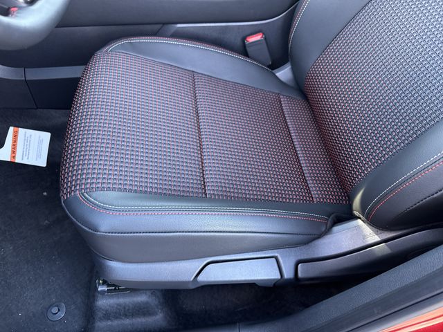 2026 Nissan KICKS SR - Photo 8