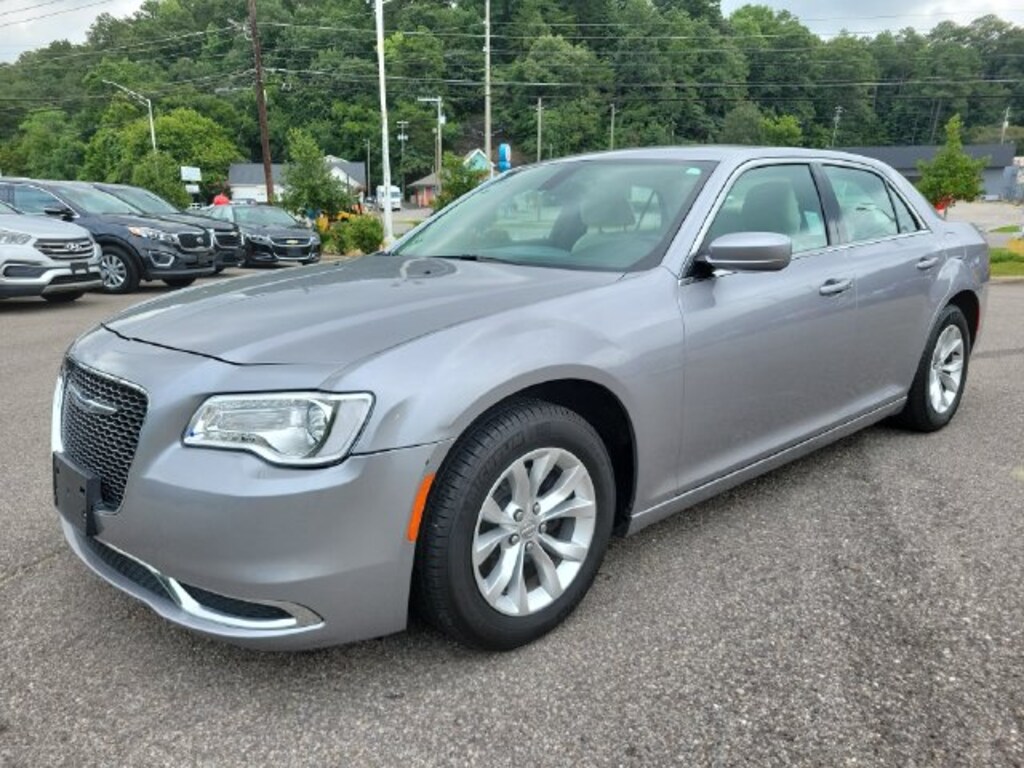 Used 2016 Chrysler 300 Limited Sedan