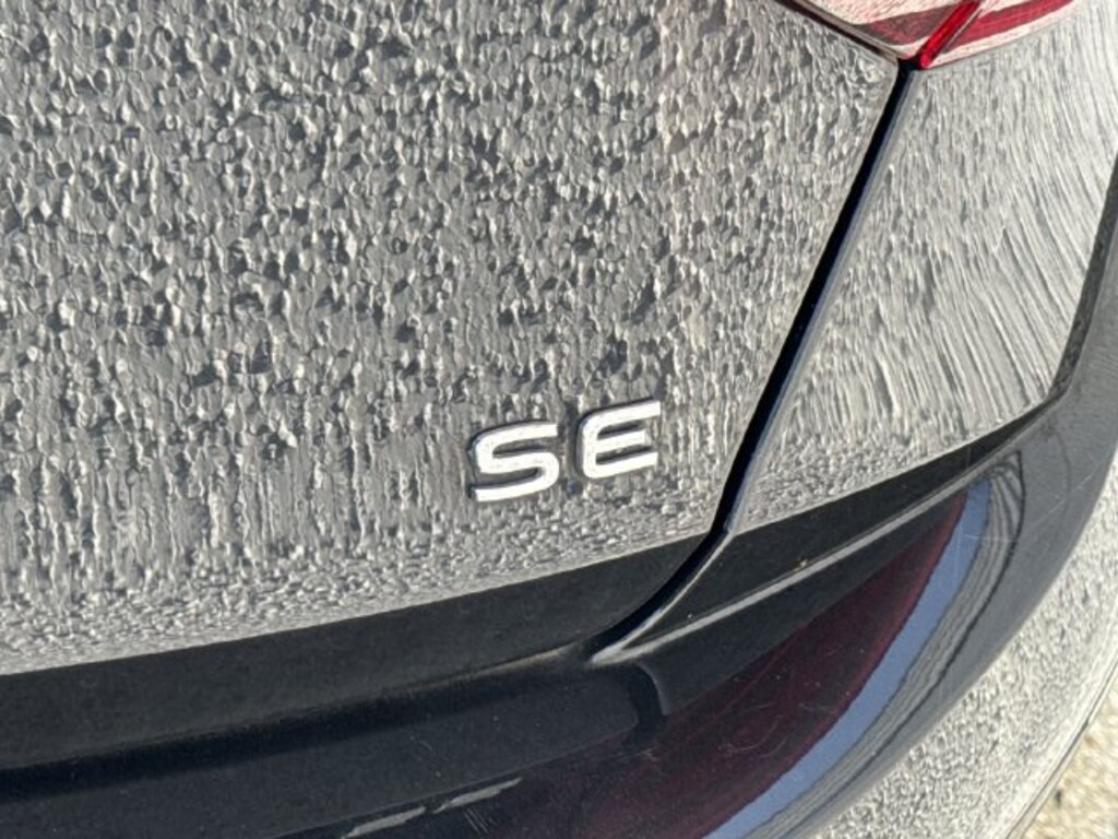 Used 2024 Volkswagen Jetta 1.5T SE Sedan