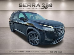 2026 Nissan Pathfinder SL SUV