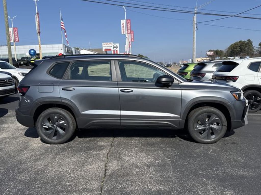 New 2026 Volkswagen Taos 1.5T S SUV