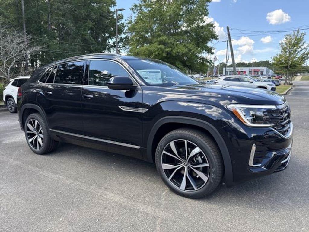New 2026 Volkswagen Atlas Cross Sport SEL Premium R-Line SUV