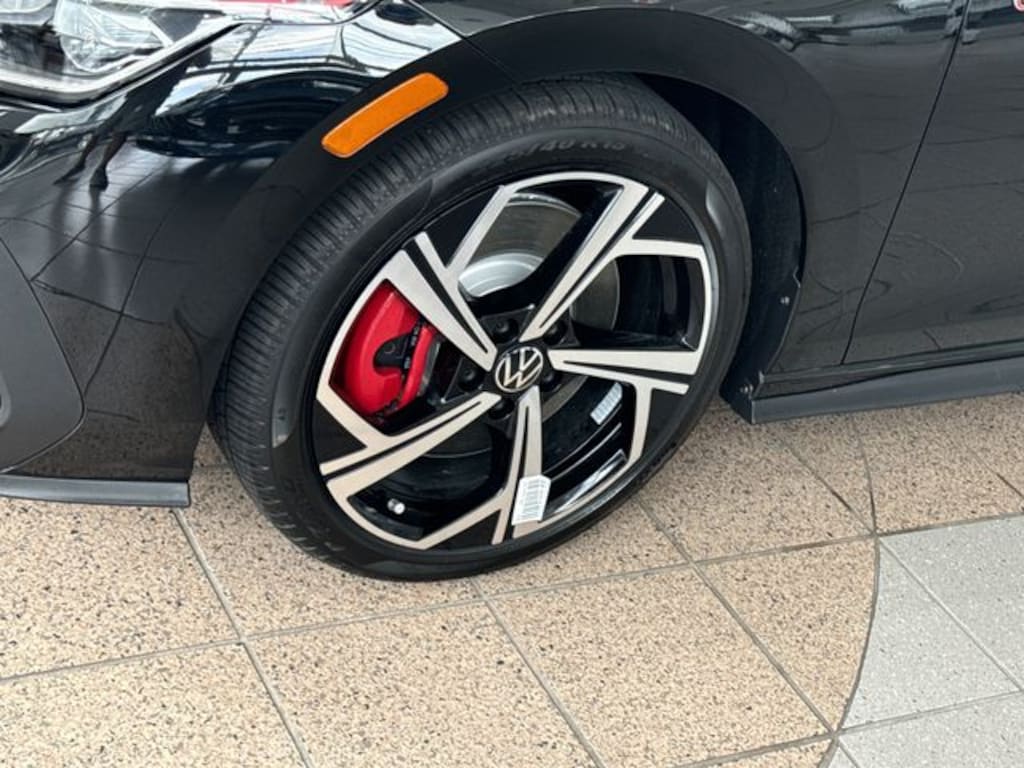 New 2026 Volkswagen Golf GTI SE Hatchback