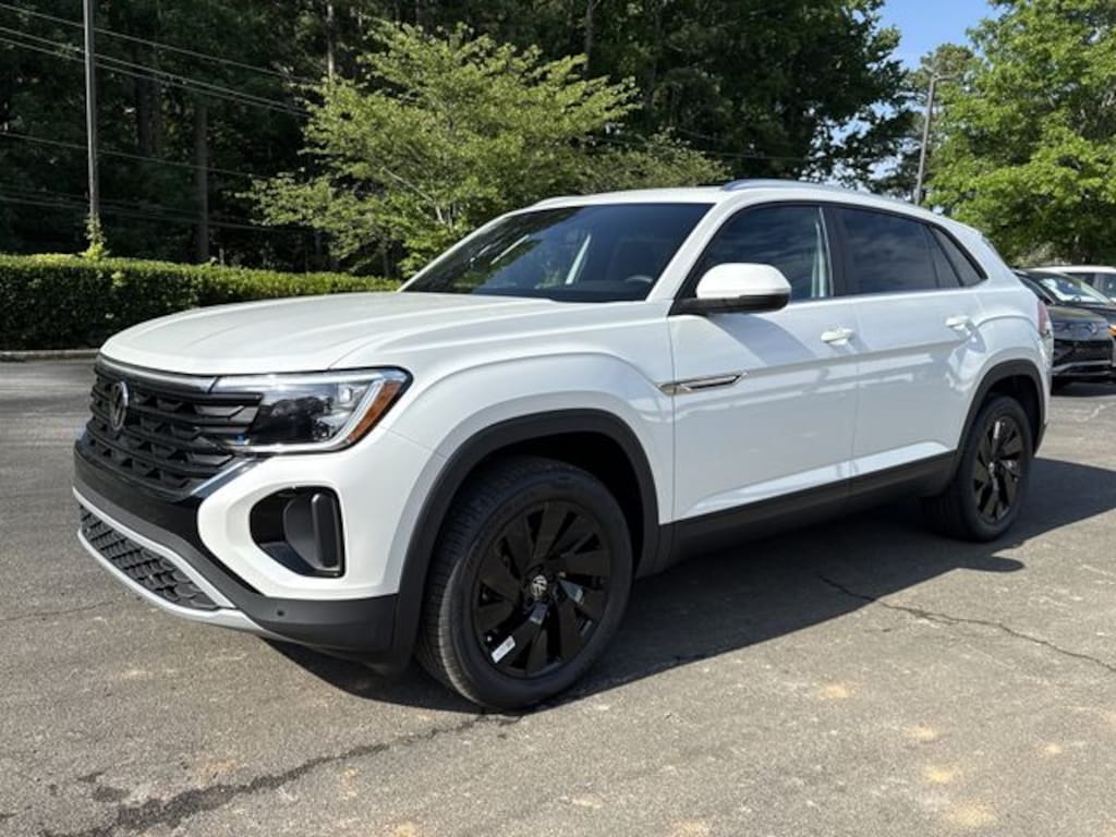New 2026 Volkswagen Atlas Cross Sport SE w/Technology SUV