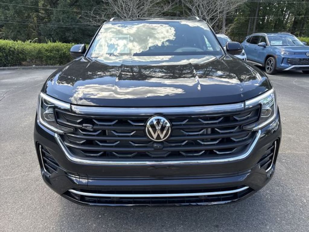 New 2026 Volkswagen Atlas Cross Sport SEL Premium R-Line SUV