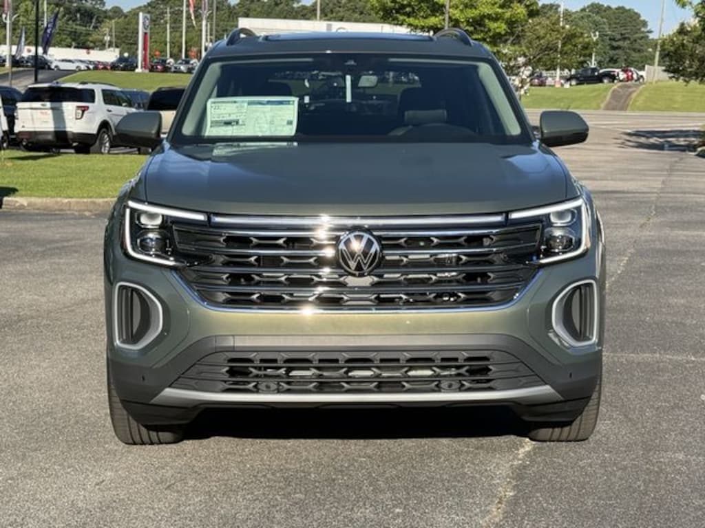 New 2026 Volkswagen Atlas SE w/Technology SUV