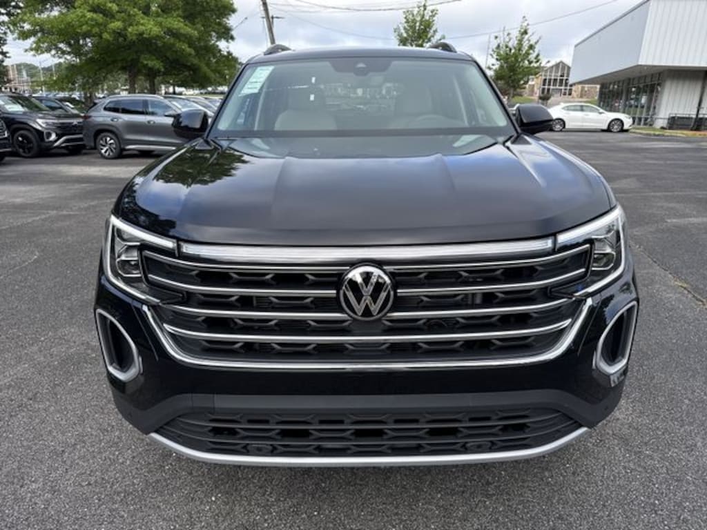 New 2026 Volkswagen Atlas SE w/Technology SUV