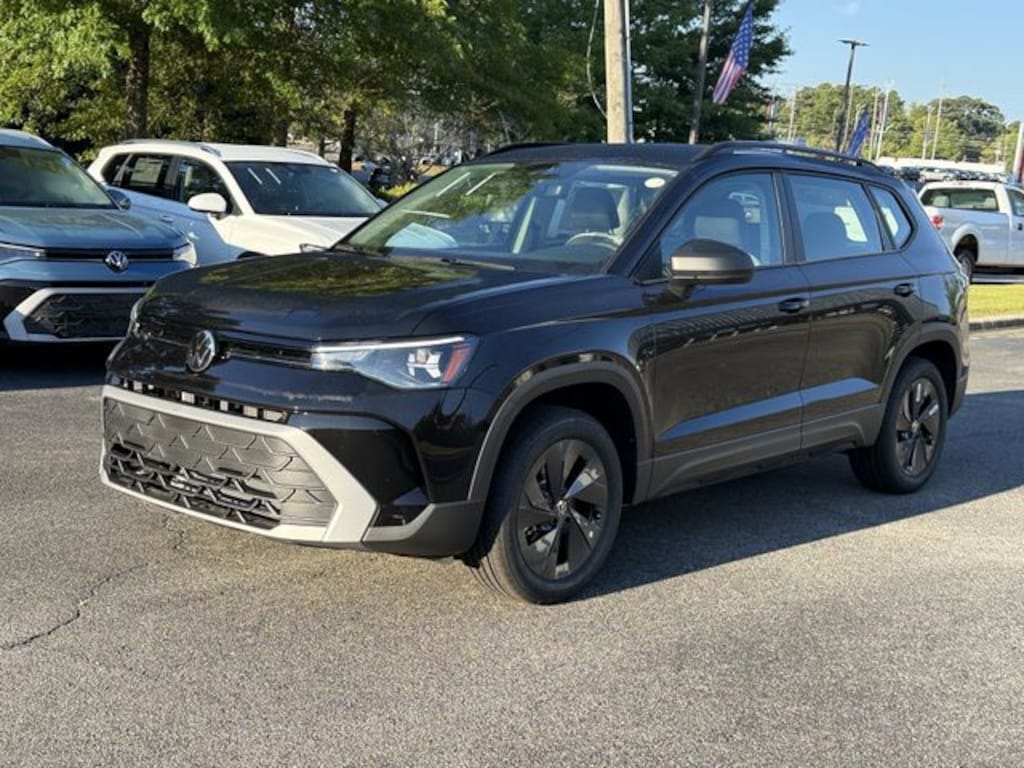 New 2026 Volkswagen Taos 1.5T S SUV