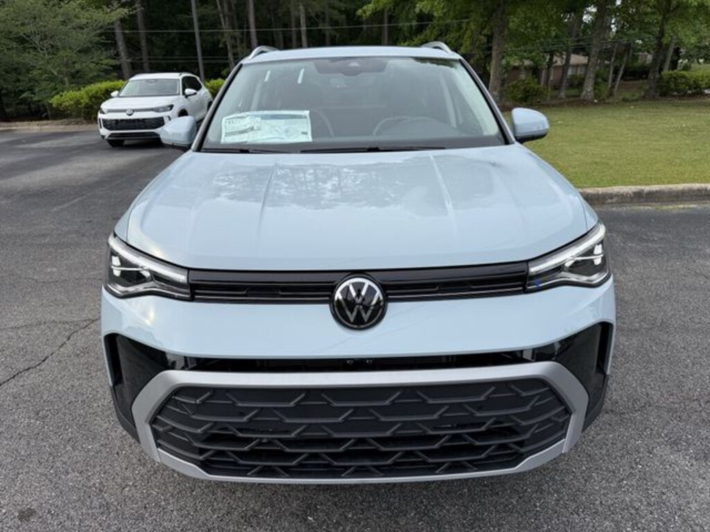 New 2026 Volkswagen Taos 1.5T SE SUV