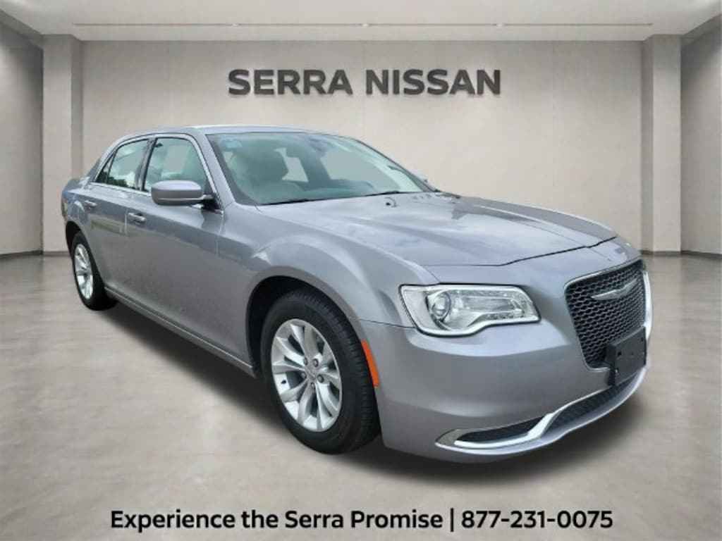 Used 2016 Chrysler 300 Limited Sedan