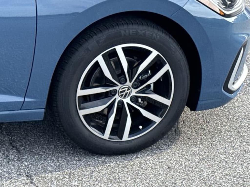 New 2026 Volkswagen Jetta 1.5T SE Sedan