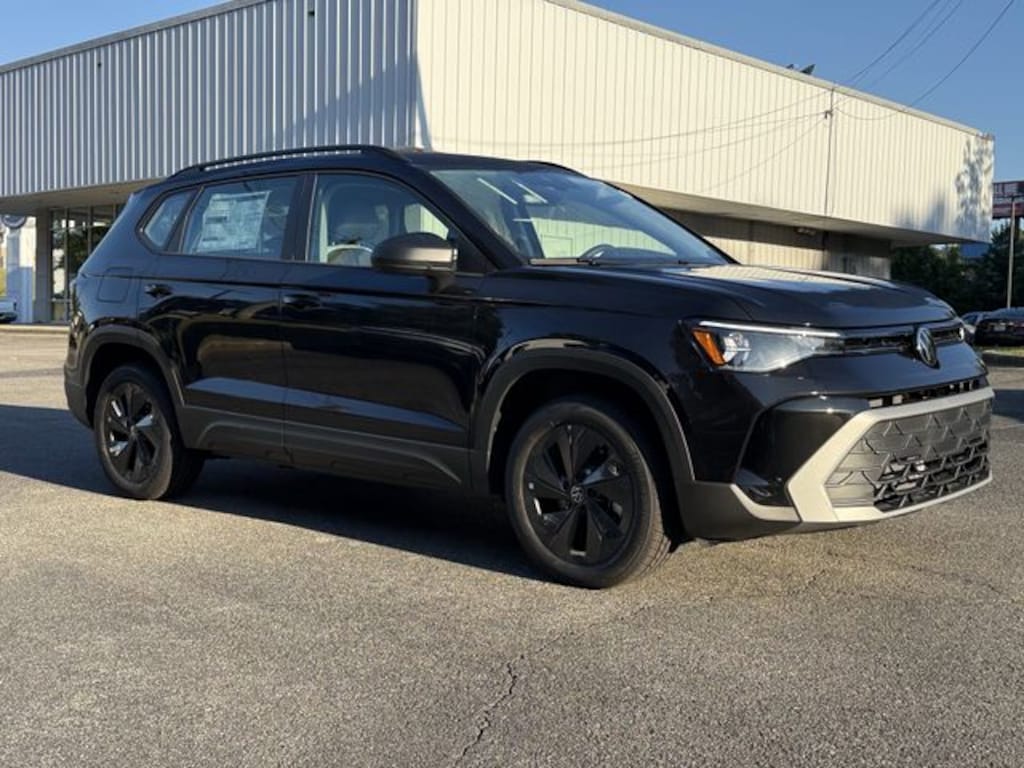New 2026 Volkswagen Taos 1.5T S SUV