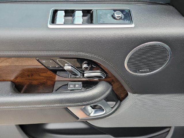 2021 Land Rover Range Rover Base - Photo 24