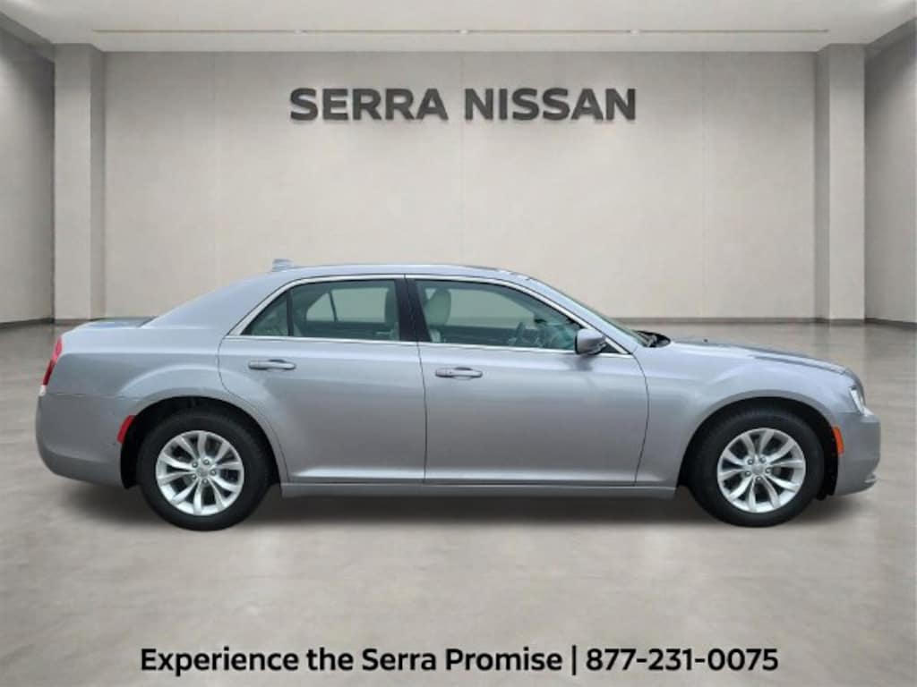 Used 2016 Chrysler 300 Limited Sedan