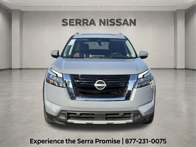 Used 2025 Nissan Pathfinder Platinum SUV