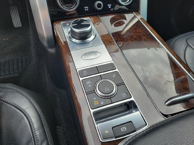 2021 Land Rover Range Rover Base - Photo 18