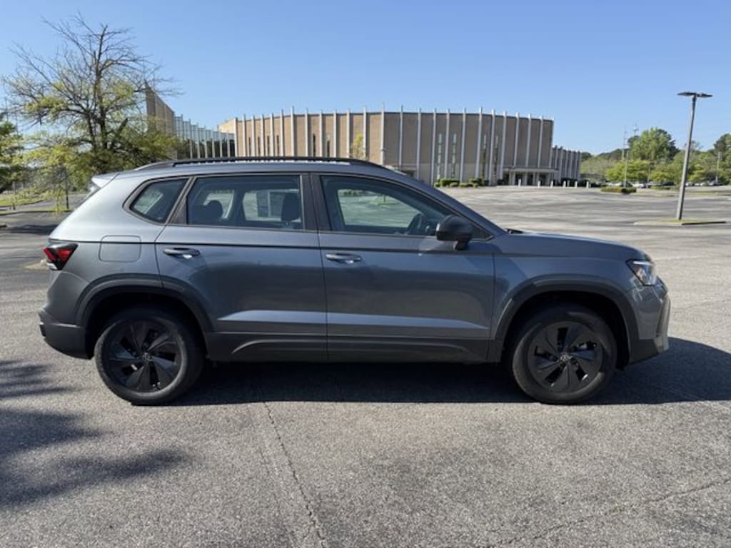 New 2026 Volkswagen Taos 1.5T S SUV
