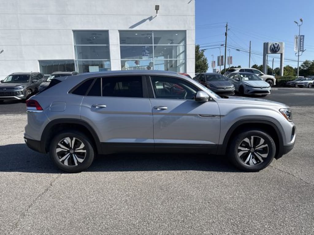 New 2026 Volkswagen Atlas Cross Sport SE SUV