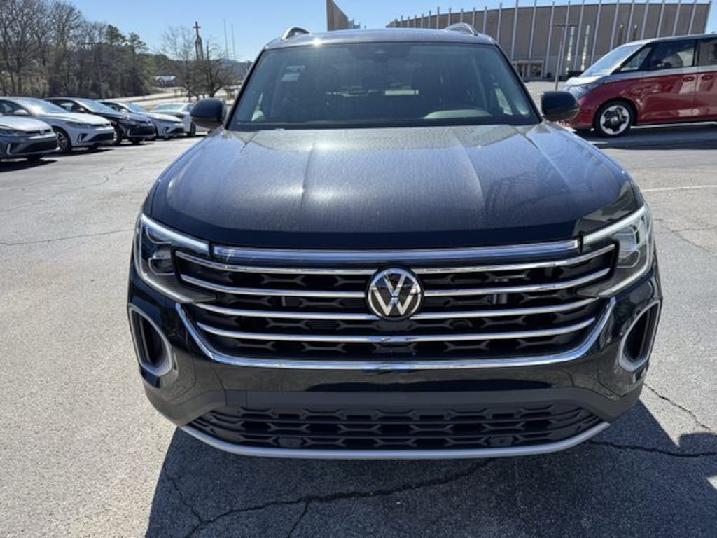New 2026 Volkswagen Atlas SE w/Technology SUV
