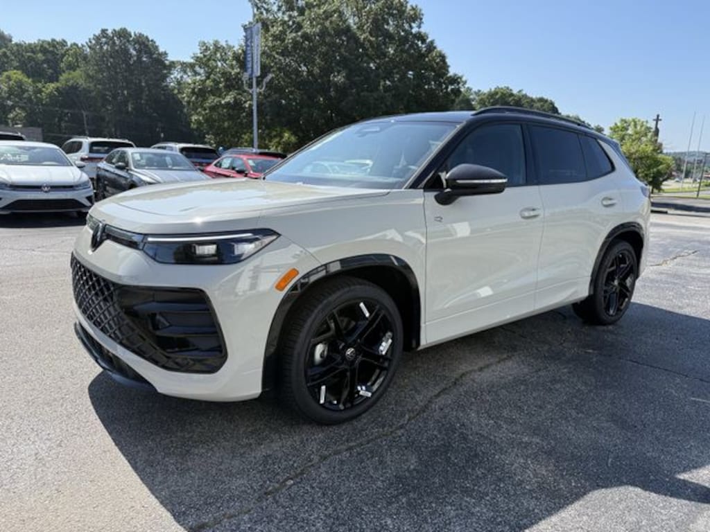 New 2026 Volkswagen Tiguan SE R-Line Black SUV
