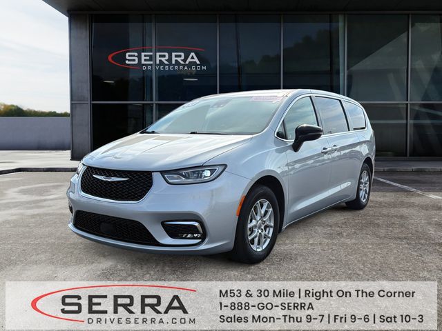 2024 Chrysler Pacifica