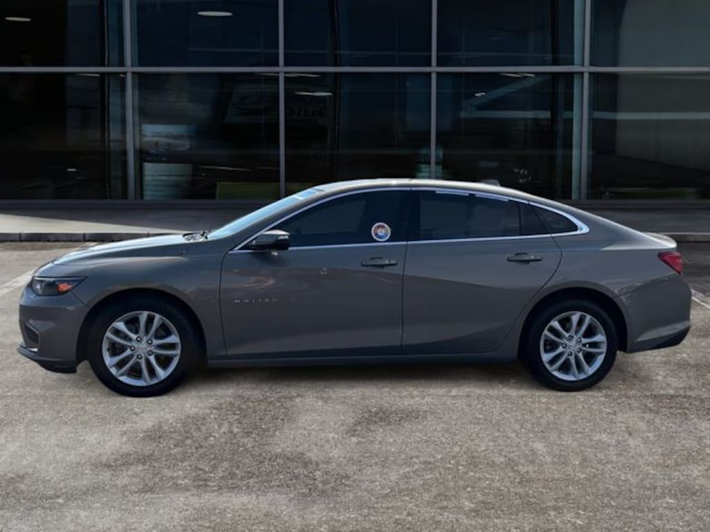 Used 2018 Chevrolet Malibu LT Sedan