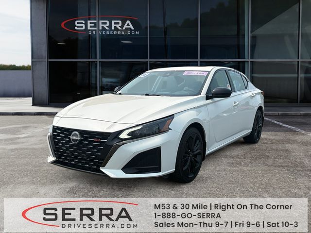 2024 Nissan Altima SR
