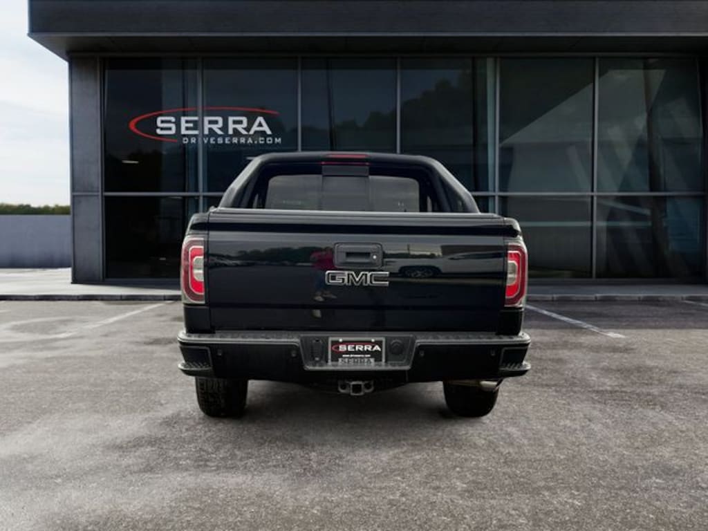 Used 2017 GMC Sierra 1500 SLT Truck