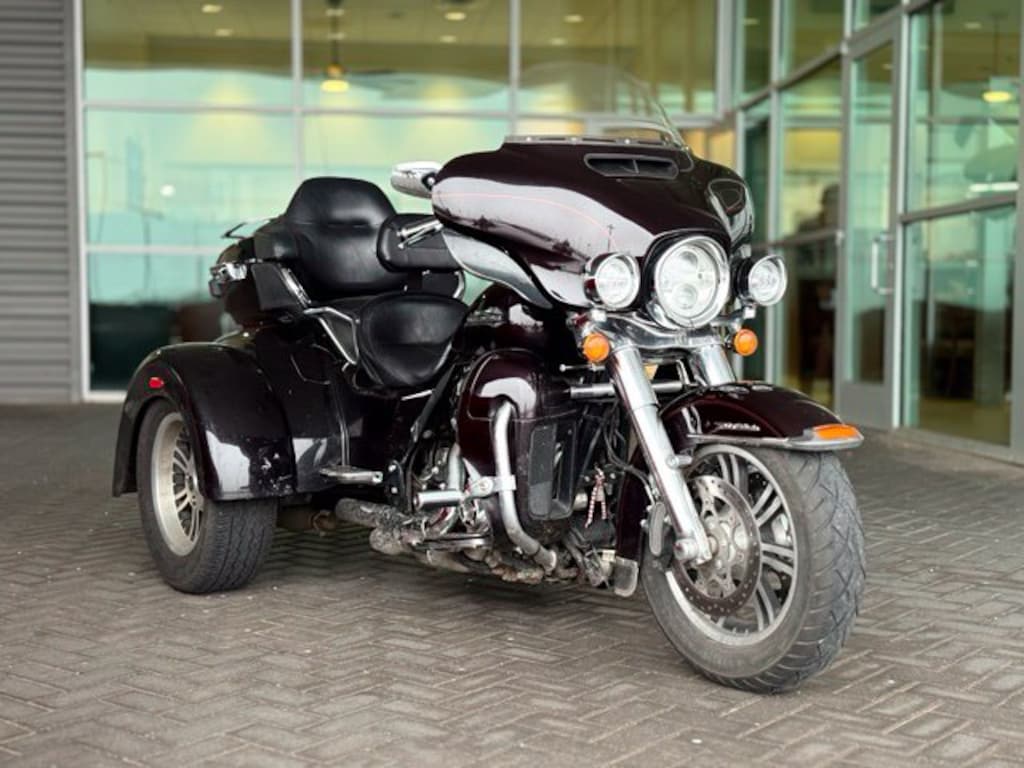 Used 2014 Harley-Davidson Triglide 103ci High Output Motorcycle