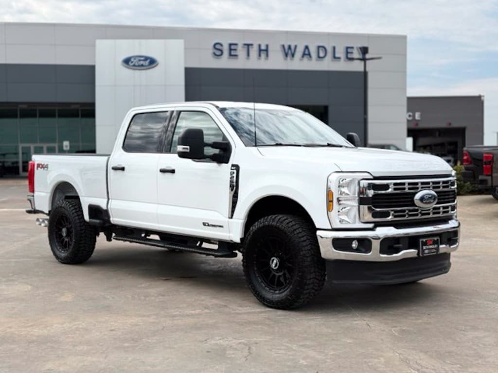 Used 2025 Ford F-250SD XLT Truck
