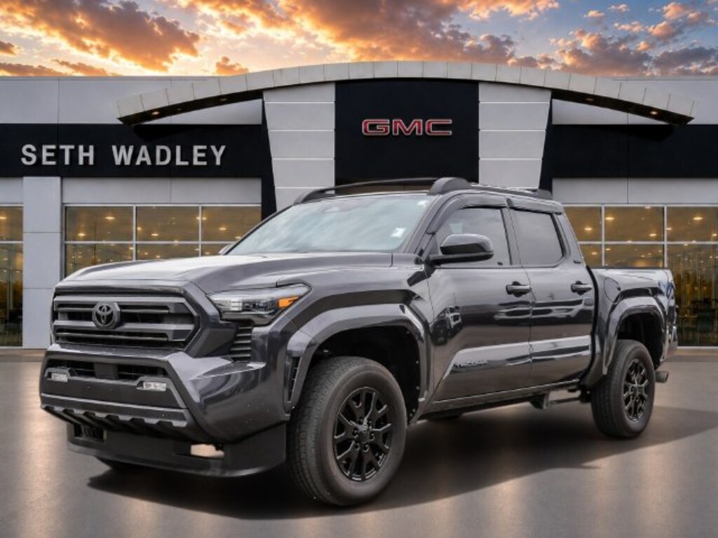Used 2025 Toyota Tacoma SR5 Truck