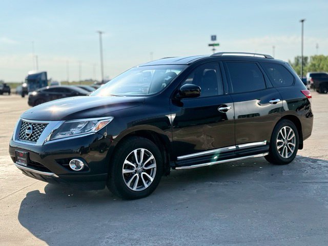 Used 2015 Nissan Pathfinder SL SUV