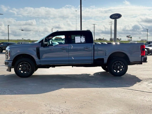 Used 2024 Ford F-250SD Lariat Truck