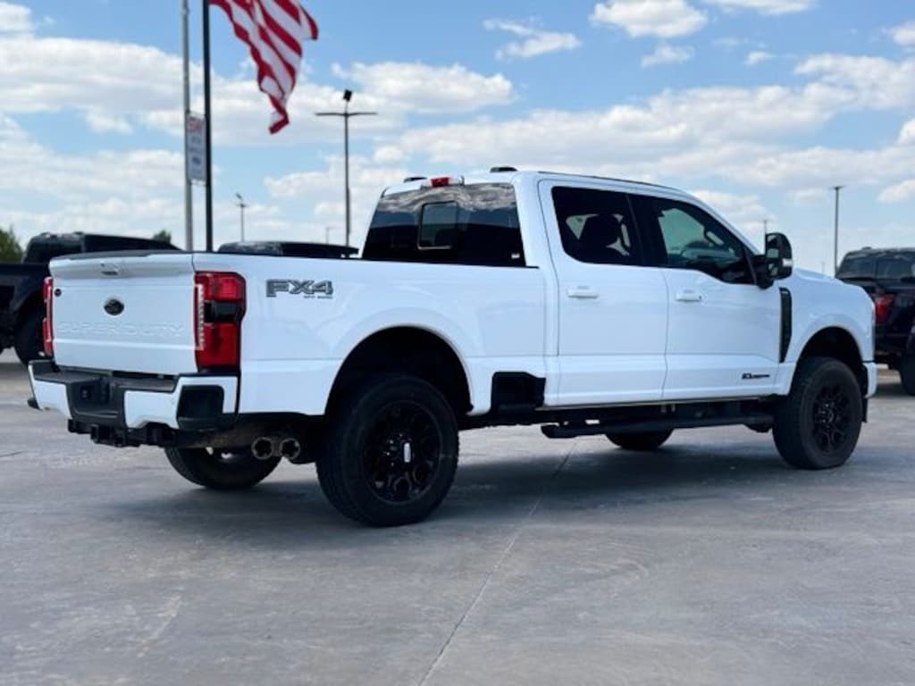 Certified 2024 Ford F-250SD Lariat Truck