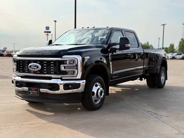 New 2027 Ford F-350SD Lariat Truck