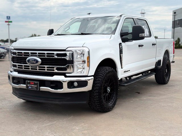 Used 2025 Ford F-250SD XLT Truck