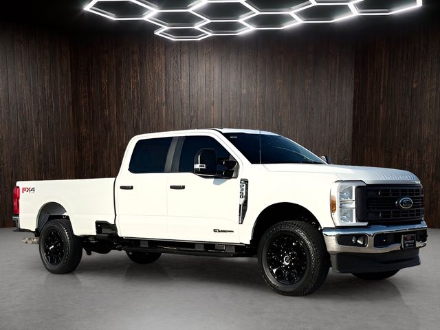  Ford F-350SD