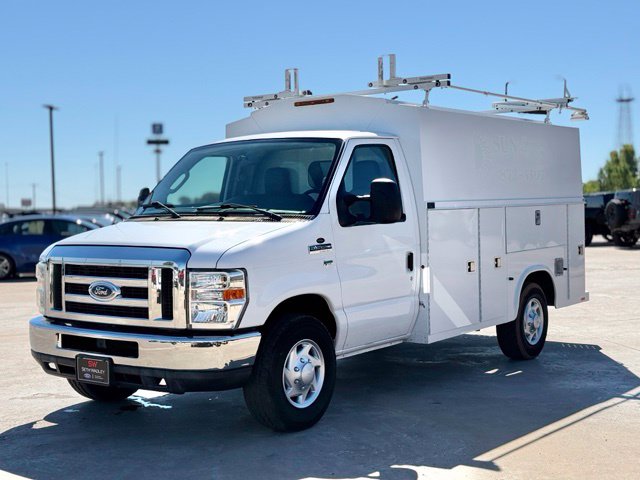 Used 2011 Ford E-350SD Base Cab/Chassis