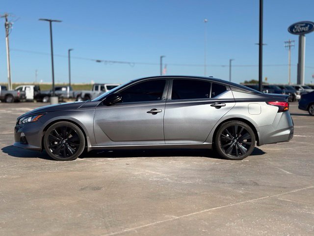 Used 2022 Nissan Altima 2.5 SR Sedan