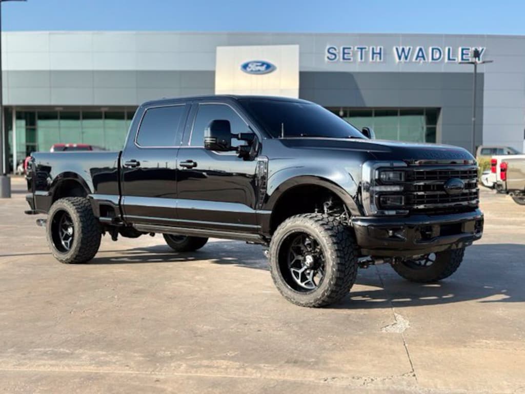 Certified 2025 Ford F-250SD Platinum Truck