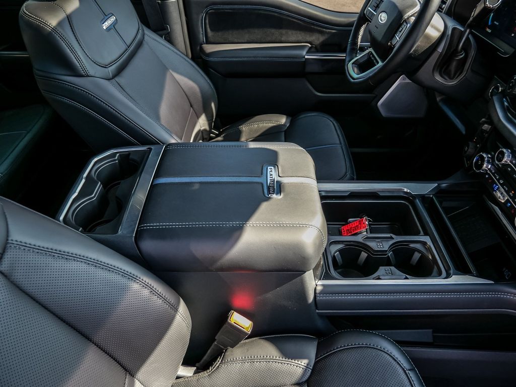 2026 Ford F-250 Super Duty Platinum - Photo 20