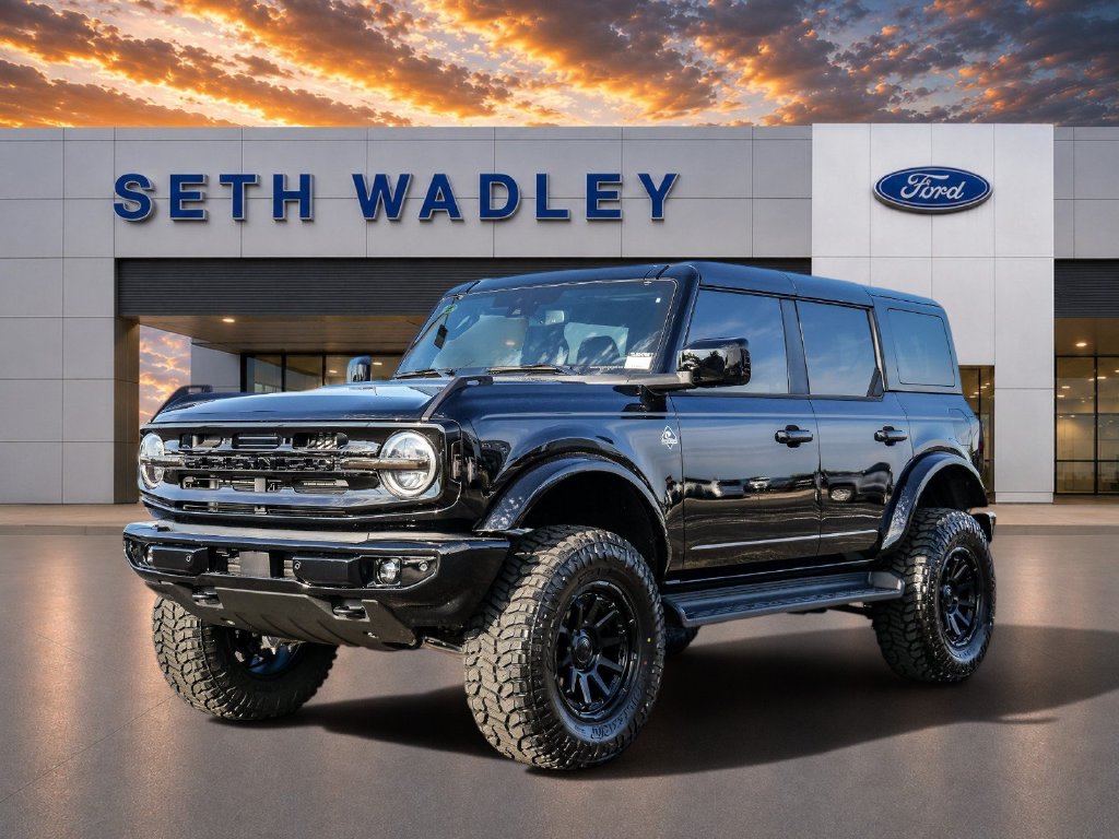 New 2026 Ford Bronco Outer Banks SUV