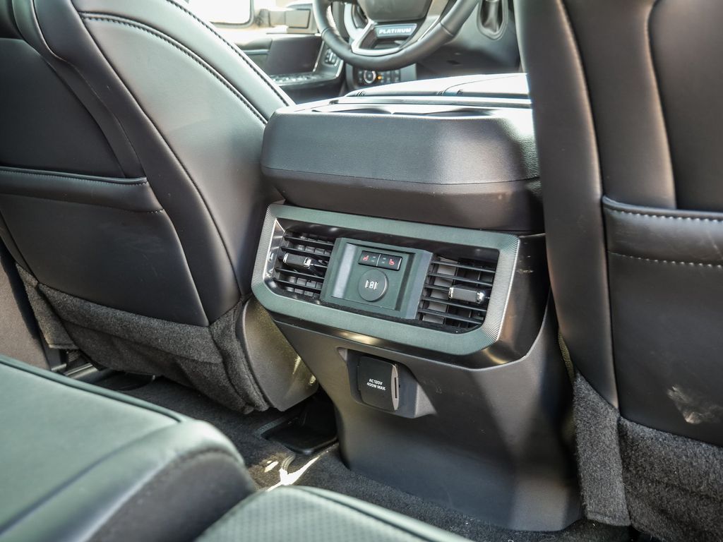 2026 Ford F-250 Super Duty Platinum - Photo 26