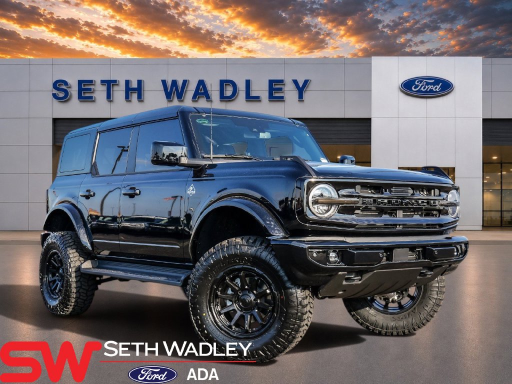 New 2026 Ford Bronco Outer Banks SUV