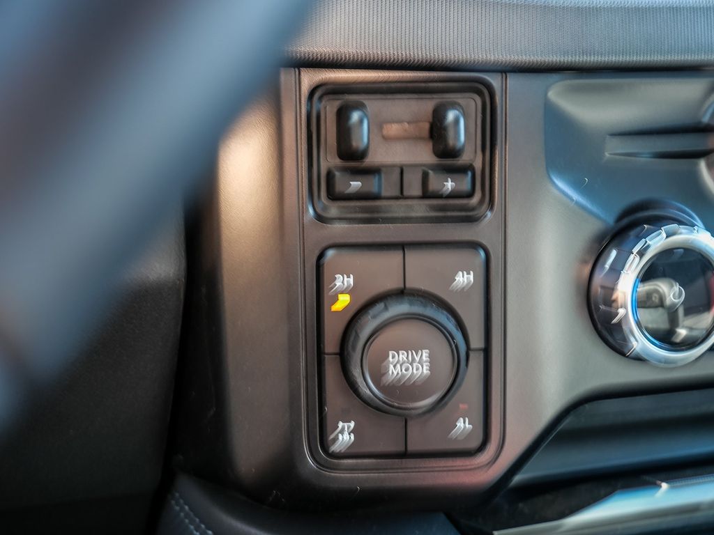 2026 Ford F-250 Super Duty Platinum - Photo 40