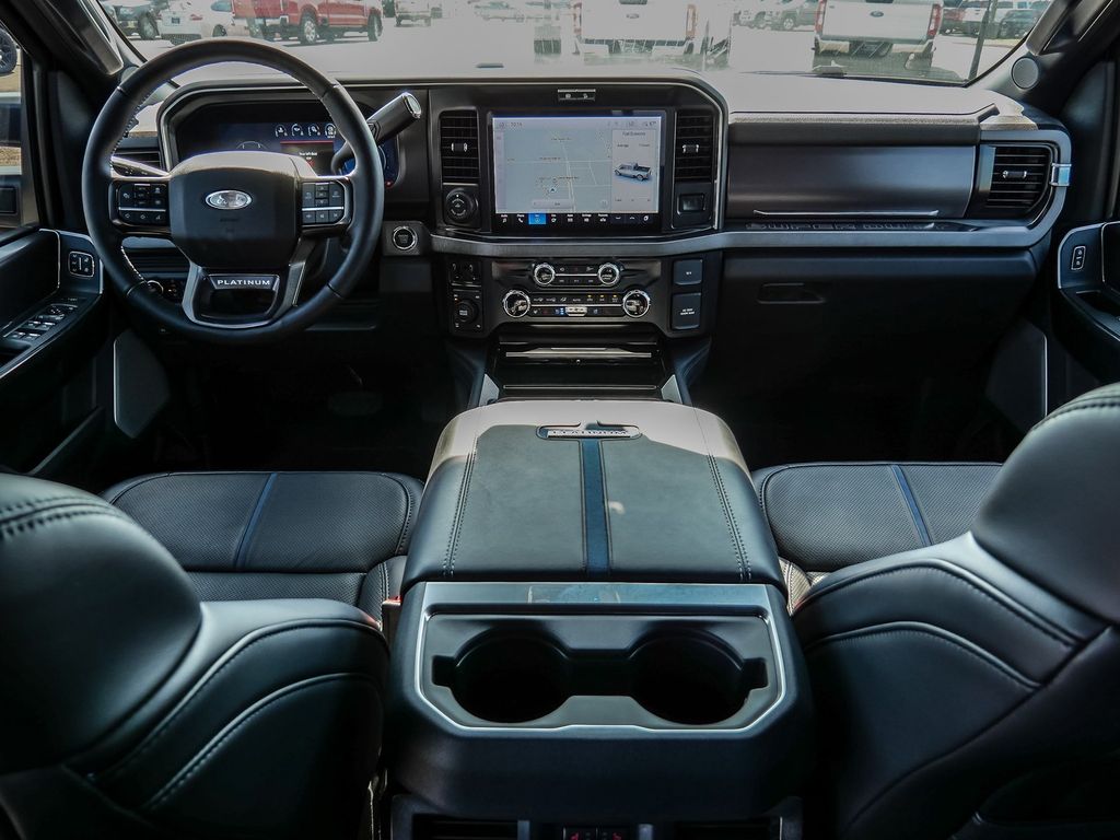 2026 Ford F-250 Super Duty Platinum - Photo 28